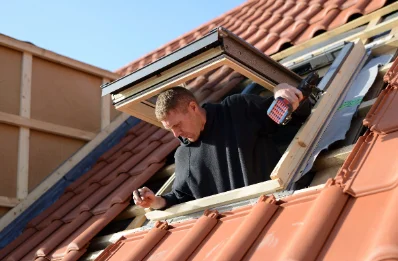 Pose de fenêtres de toit Velux à Gizaucourt